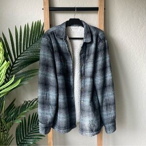 PacSun Men’s Plaid Sherpa Lined Flannel Jacket Large | Warm Cozy Button Front